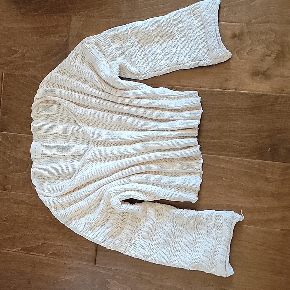 Cable knit cream sweater by Line and Dot size small. Great condition.